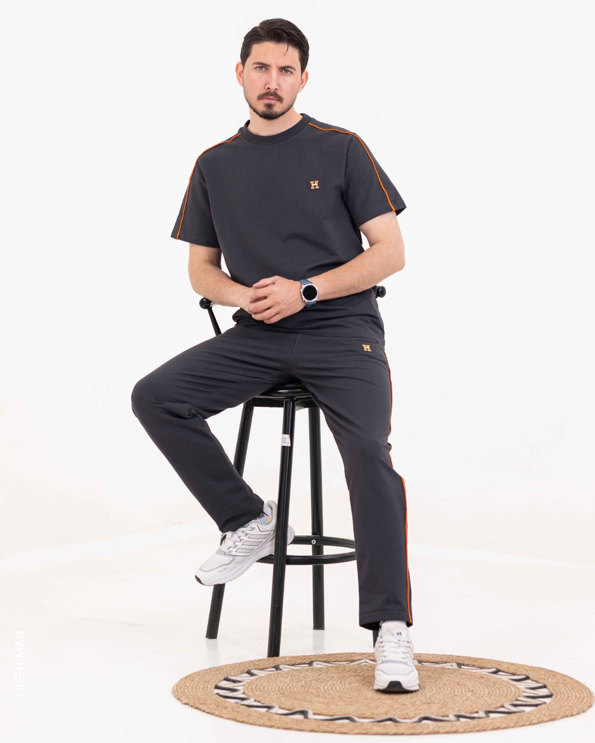 طقم FRESH MAN الرجالي – تيشيرت وبنطلون