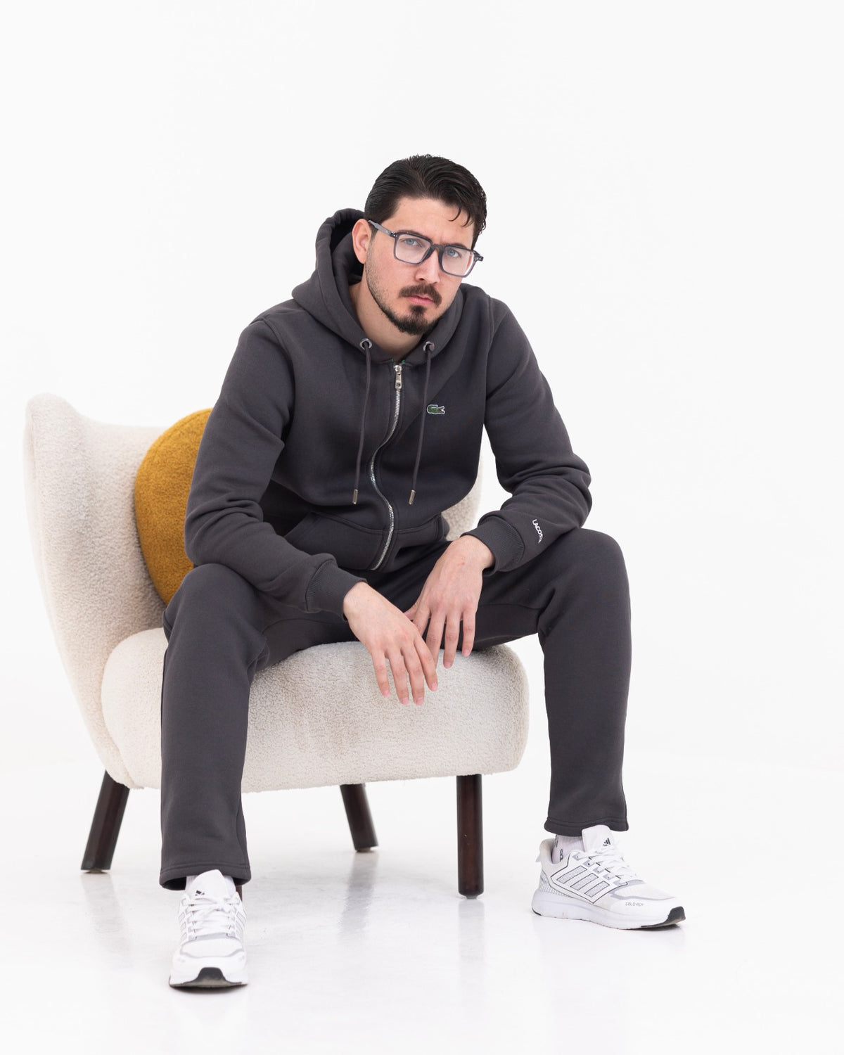 طقم رياضي قطني مبطن سحاب – FRESH MAN