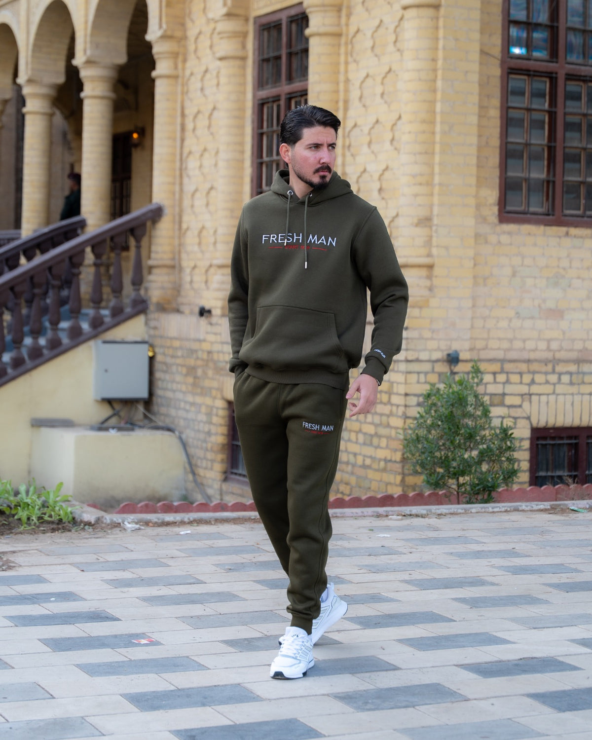 طقم فريش مان المميز FRESH MAN
